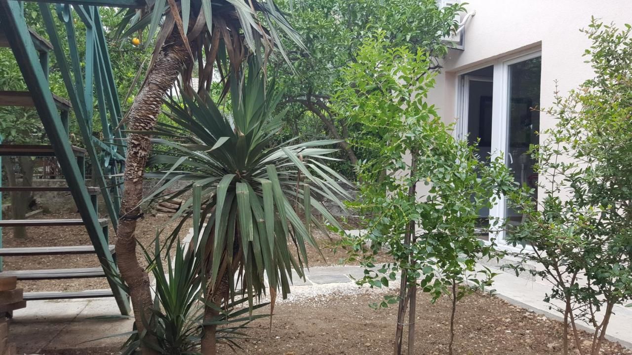 Апартаменты Garden apartmant near sea *NEW Котор-17