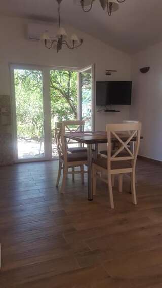 Апартаменты Garden apartmant near sea *NEW Котор Апартаменты с 2 спальнями-24